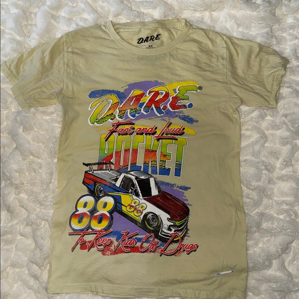 Men's Short Sleeve Graphic Tee - Cream with Multicolor Racing Print